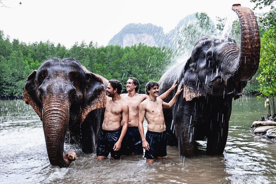 Krabi: Elephant Bathing Session at Krabi Elephant Shelter - Krabi Elephant Bathing: What makes it feel different