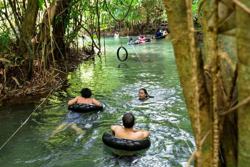 Krabi: Emerald Cool-Down & Kayak Odyssey in Din Daeng Canyon - Pickup, Viewpoints, and the Safety Brief That Actually Matters