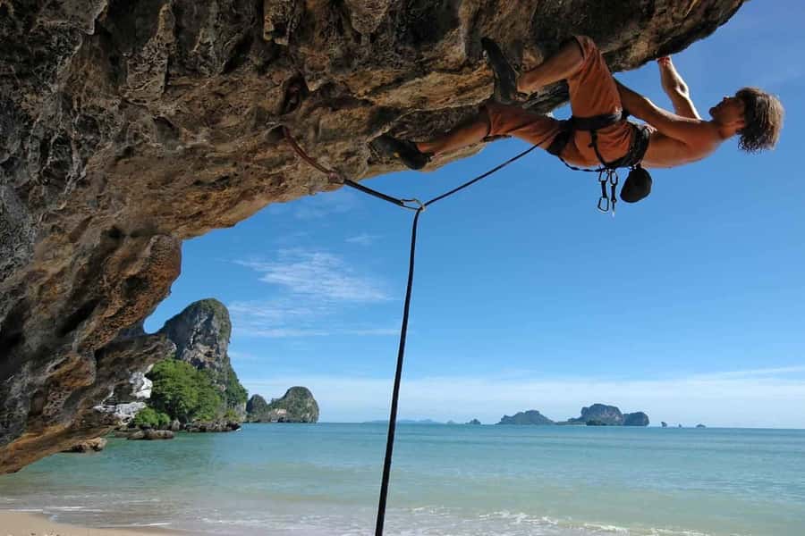 Krabi: Full-Day Rock Climbing Course at Railay Beach - Why Railay’s limestone cliffs are such a good training ground
