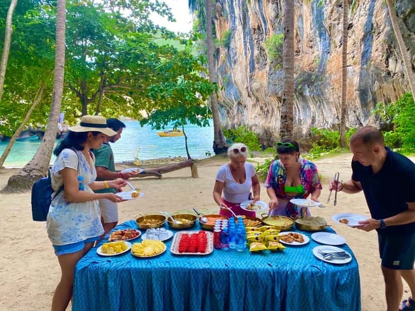 Krabi: Hong Island & Ko Pak Bia Tour with Sunset Dinner - Ko Lao Lading: A Lighter Stop for Views, Swimming, and Flex Time