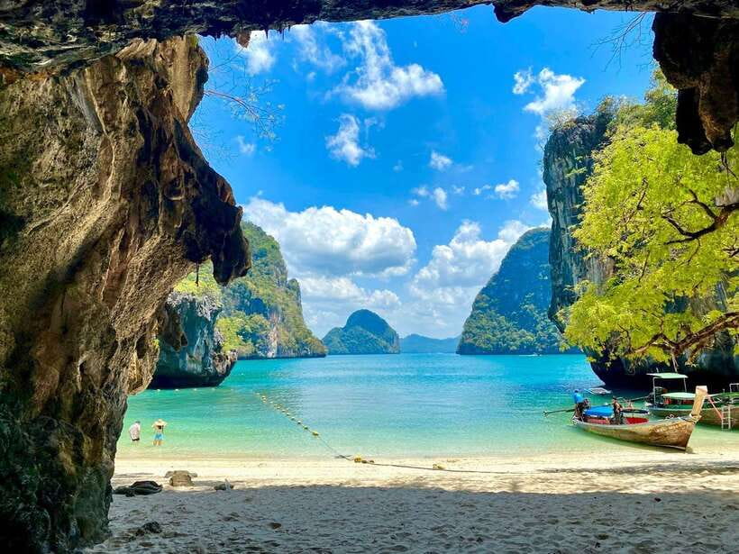 Krabi: Hong Island Longtail Boat & Kayak Tour w Buffet Lunch - Pickup, pier check, and the smooth-start checklist