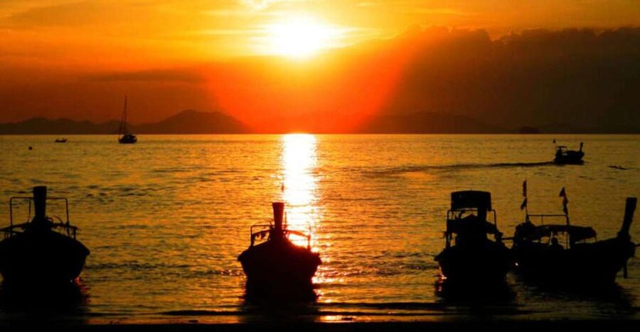 Krabi: Hong Island Sunset and BBQ Dinner Tour - Who this tour fits best (and who should skip it)