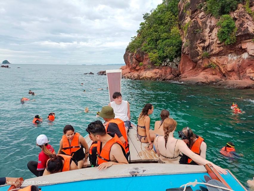 Krabi: Hong Island Tour by Longtail Boat with Kayak Option - Paradise Island (Koh Lao Lading): Mini Buffet Lunch on the Beach