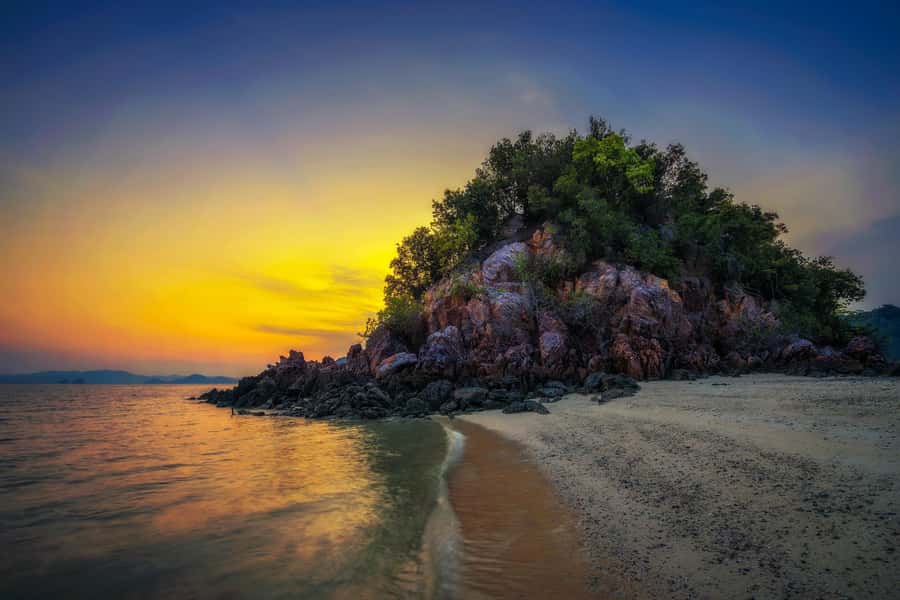 Krabi: Hong Islands Early Bird Tour with Breakfast - Price and Value: Is $112 a Good Deal?