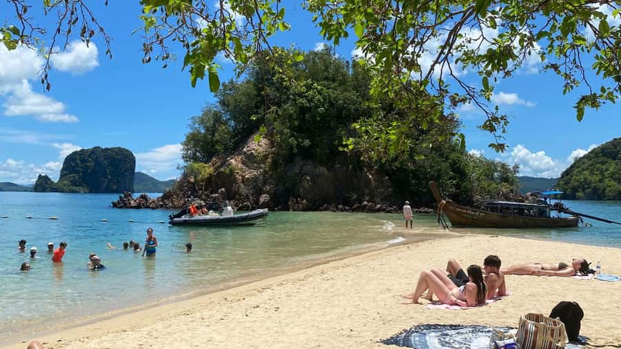 Krabi: Hong Islands Full-Day Private Speedboat Charter Tour - Pak Bia (Koh Phak Bia): photos and a sandbar walk
