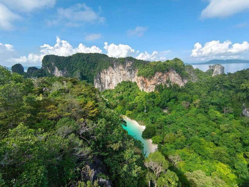 Krabi: Hong Islands Private Boat Trip & Snorkeling - The 8:30 pickup, the short drive, and how the day stays structured