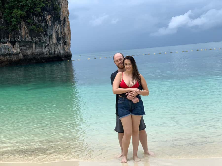 Krabi: Hong Islands Private Longtail Boat Tour - Quality varies: guides, communication, and boat condition