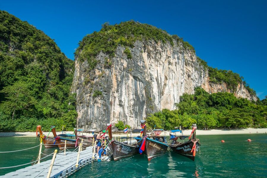 Krabi: Hong Islands Snorkeling with Lunch by Longtail Boat - Group size, crowding, and how to keep your day comfortable