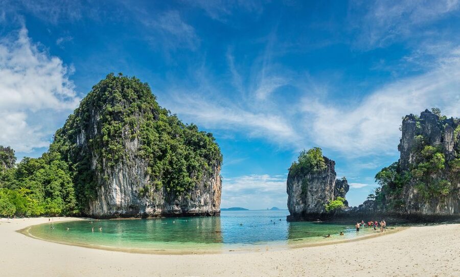 Krabi: Hong Islands Snorkeling with Lunch by Longtail Boat - Koh Pakbia sandbars: the stop that makes the scenery feel real