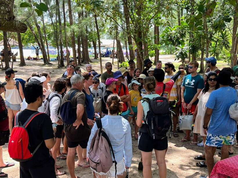 Krabi: Hong & Paradise Island Odyssey by Speedboat - Snorkeling and swimming around Hong Island and Daeng Island