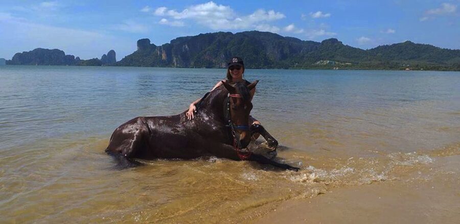 Krabi: Horseback Riding on the Beach - Getting to Ao Nam Mao: the real start of the Krabi ride
