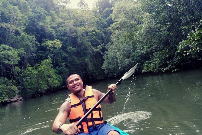 Krabi: Kayaking Tour at Ban Bor Thor Ancient Cave & Mangroves - Getting Ready: The Kayaking Lesson and Boat Setup