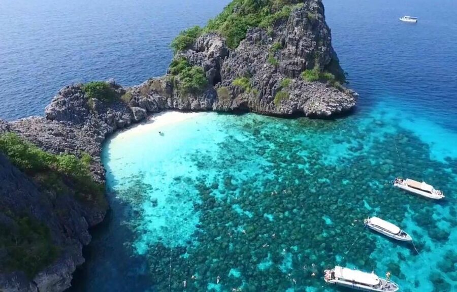 Krabi: Koh Rok & Koh Haa Hidden Snorkeling Tour by Speedboat - Stop 1: The Kok Rok Nok reef snorkel you’ll remember
