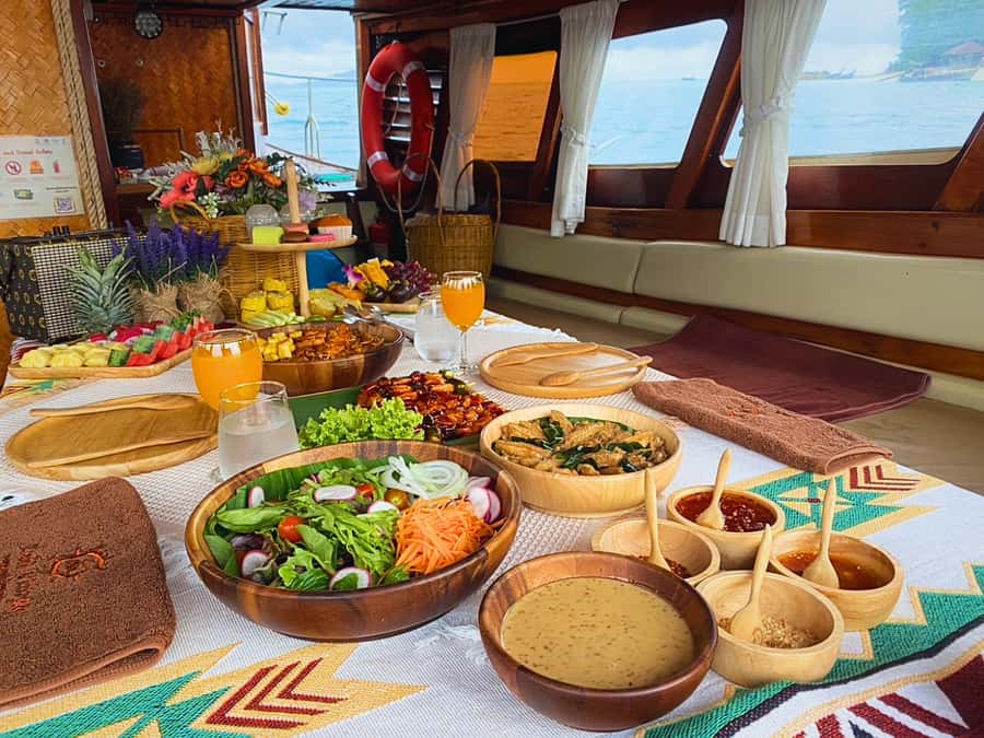 Krabi: Luxury Boat 7 Island Sunset With BBQ & Plankton Tour - Luxury Boat Comfort in Krabi: What Makes This One Different