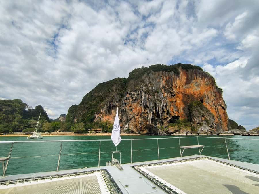 Krabi: Luxury Sunset Cruise to 4 Islands by Power Catamaran - Phra Nang Cave Beach Snorkeling: Your 1-Hour Water Moment