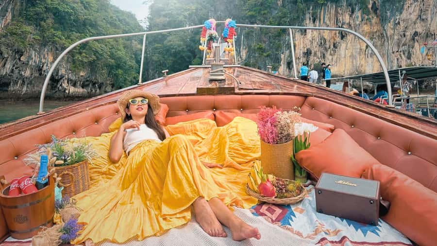 Krabi: Luxury Sunset Cruise to Hong Island Private Tour - A luxury vintage-style boat that actually helps the day feel easy