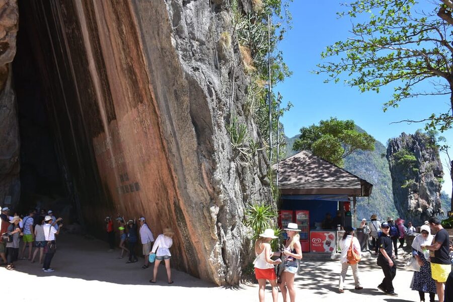 Krabi: Phang Nga Bay Blitz to James Bond Island with Lunch - First stop: Nopparat Thara pier and the warm-up