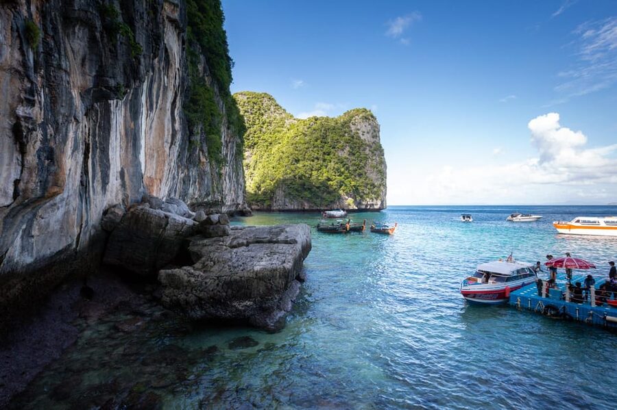 Krabi: Phi Phi Luxury Private Longtail Boat Tour - Pileh Lagoon: swim time with towering limestone scenery