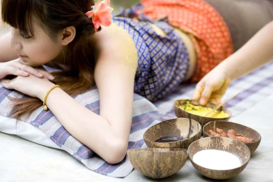 Krabi: Private Full-Day Hot Spring Spa Package - Neck-and-shoulder massage in the hot spring: the smart warm-up