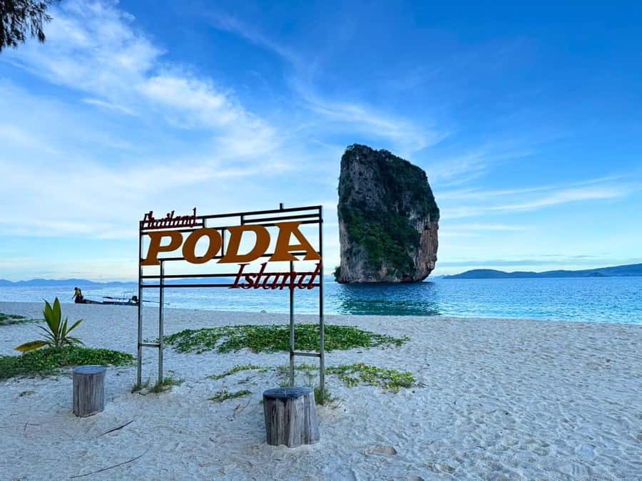 Krabi: Private Long Tail Boat to the 4 Islands - The private long-tail boat: comfort, pace, and who you’ll ride with