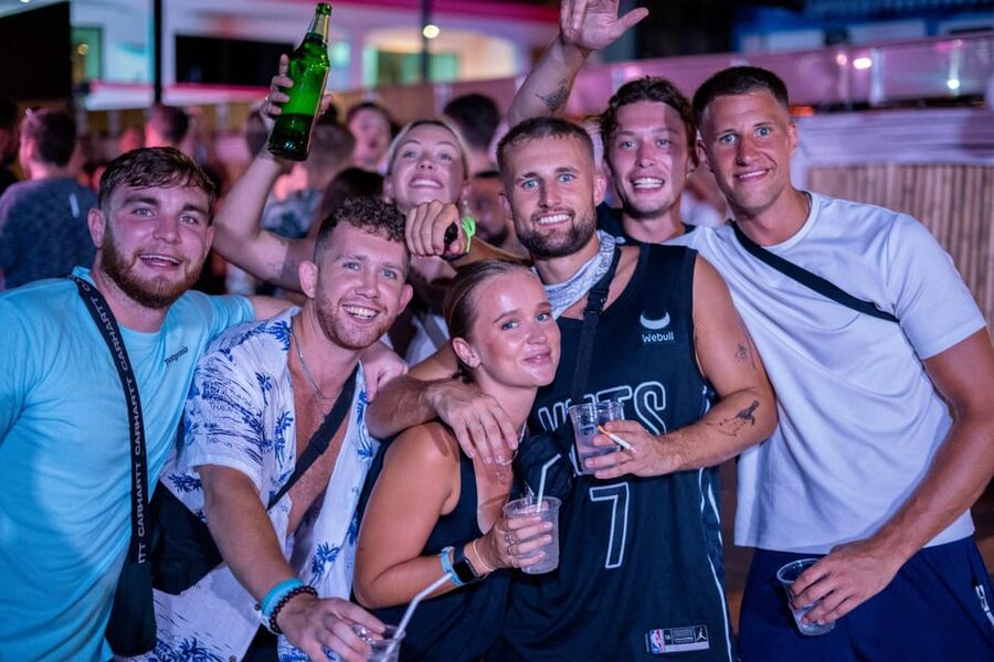 Krabi Pub Crawl - Join Nomads For The Best Night in Ao Nang! - Beach Timing and the Thai Bucket at Nomads Ao Nang Hostel
