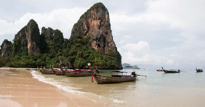 Krabi: Railay Beach & Caves + Jurassic World : Rebirth Sites - Diamond Cave (Tham Phra Nang Nai): stalactites, stalagmites, and bright walkways