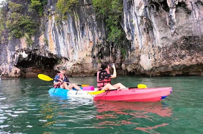Krabi Sea Kayaking Tour Adventure at Ao Thalane - Talay Nai lagoon and the payoff of a slow half-day
