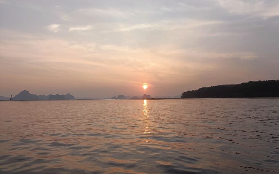 Krabi: Sunset Kayaking Ao Thalane with Dinner BBQ - Transfers, Gear, and Packing Like You’ll Actually Use It