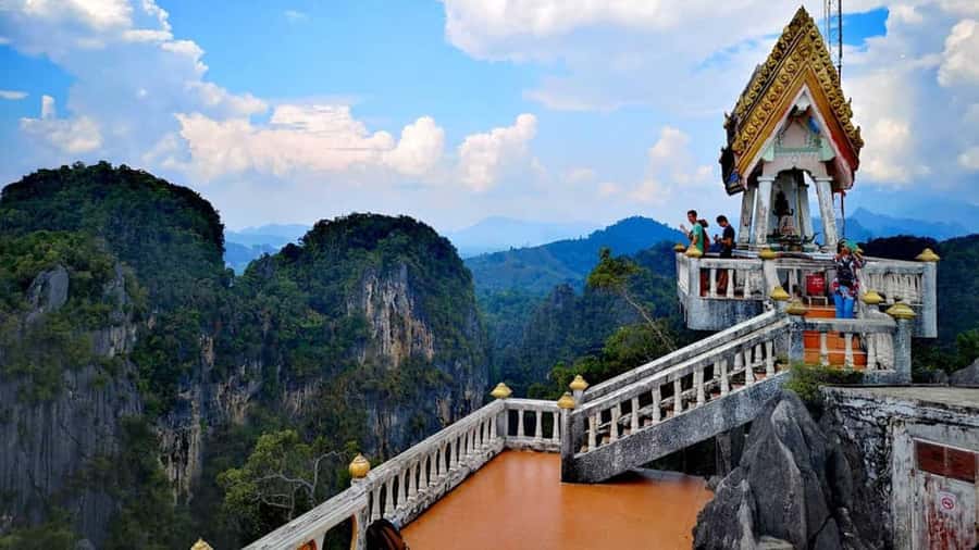 Krabi Tiger cave , emerald pool, hosspring waterfall jungle - Key things that make this Krabi day trip work