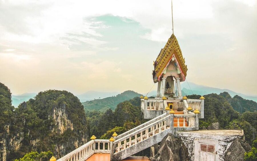Krabi: Tiger Cave, Hot Springs and Emerald Pool Jungle Tour - Lunch break: what’s included, what to expect
