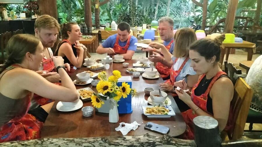 Krabi: Traditional Thai Cooking Class with Local Chef - Price and value: where the $46 really goes