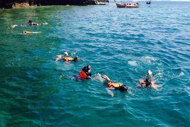 Lanta 4 Islands tour (Longtail boat) - Stop 2: Ko Mook and the Emerald Cave highlight
