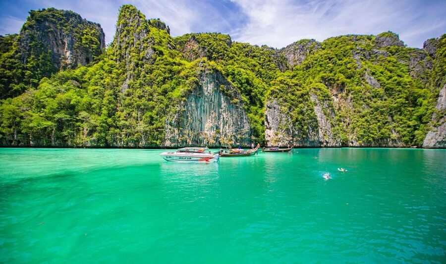 Phi Phi: Half-Day Phi Phi Snorkeling Trip by Longtail Boat - Phi Phi by Longtail Boat: What Makes This 4-Hour Plan Work