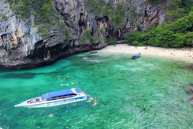 Phi Phi Island Speed Boat Adventure from Krabi - Maya Bay on foot: what you get in about 50 minutes