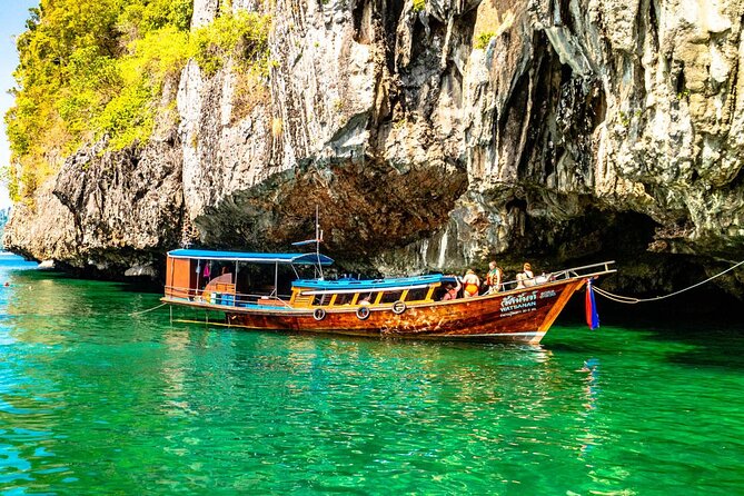 Private Lanta 4 Islands Tour by Longtail Boat - Private longtail boat on Koh Lanta: what you gain with a charter