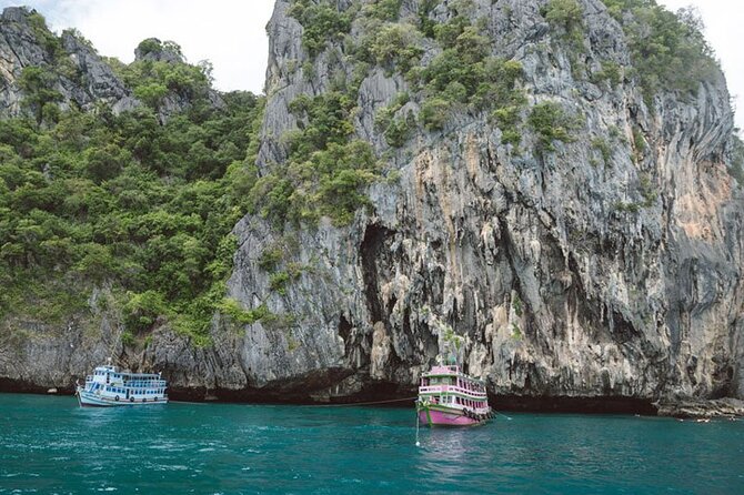 Private Lanta 4 Islands Tour by Longtail Boat - Morakot Cave (Emerald Cave): the swim-through tunnel and the payoff