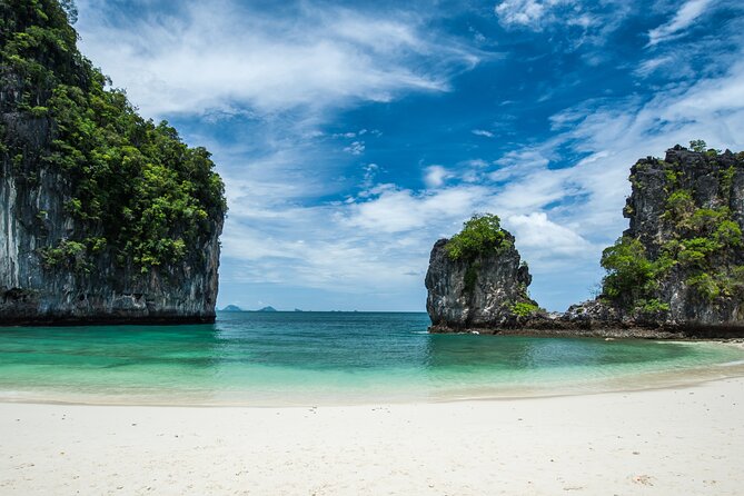 Private Longtail Boat Tour to Hong Islands - Getting to the boat: Nopparat Thara Pier and your 9am start