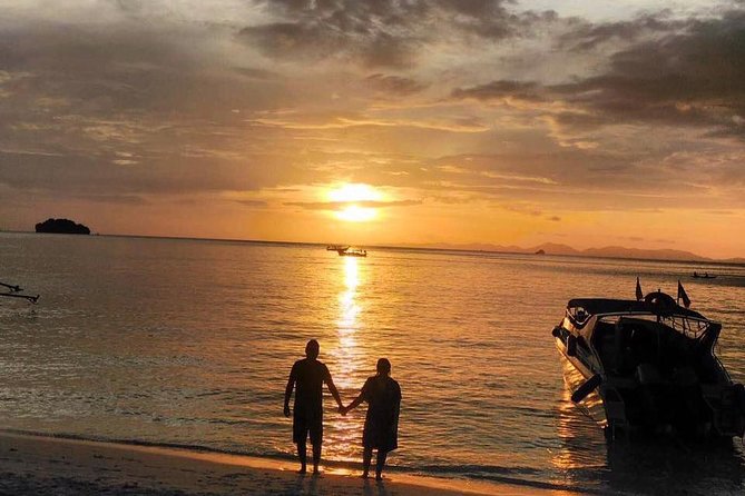 Railay and 4-Island Sunset Speedboat Cruise with Night Snorkel - Price and value: when the transfer adds up