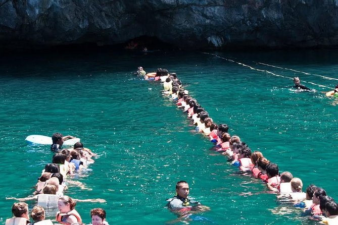 Snorkeling Tour to 4 Islands(Emerald Cave) From Koh Lanta by Speedboat - Koh Kradan and the other island swim stops: how snorkeling can swing from great to so-so