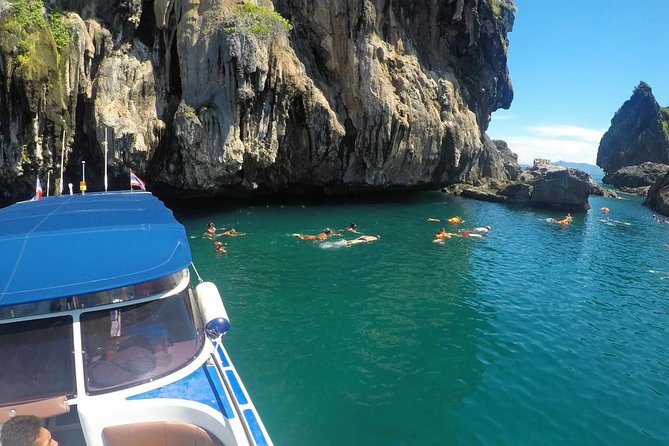 Tin Adventure Sea Tour to 4 Islands & Emerald Cave from Koh Lanta - Snorkeling reality check: good gear, variable water