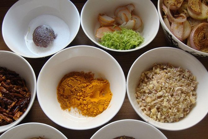Ya's Krabi Thai Cookery School - Hands-on instruction: balancing Thai flavors step by step